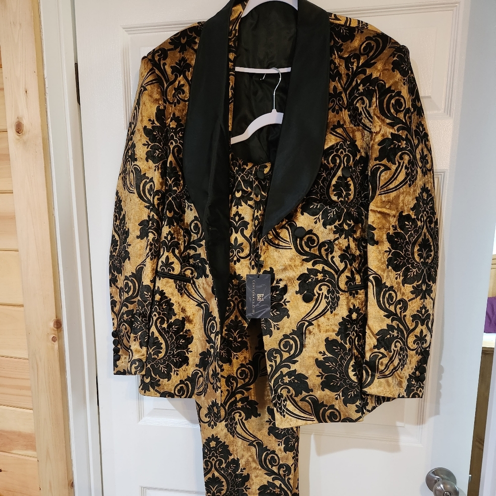 3 Piece Gentleman's Guru Suit